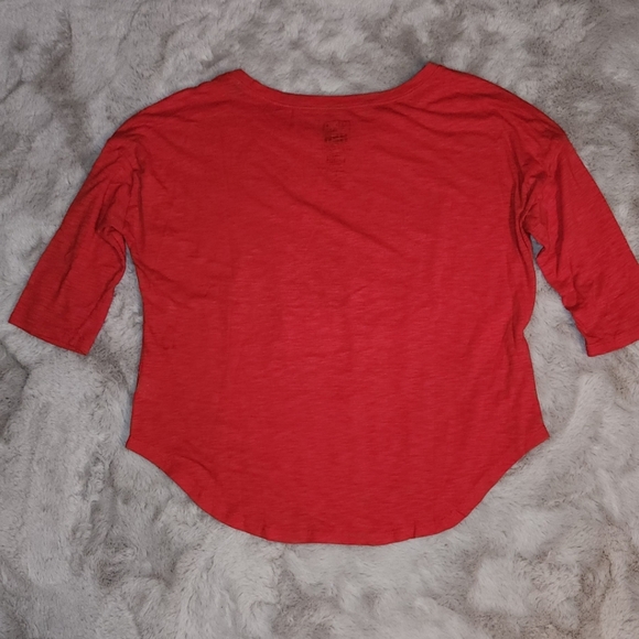 Marvel Heros shirt, junior's size large, color red - Picture 2 of 6